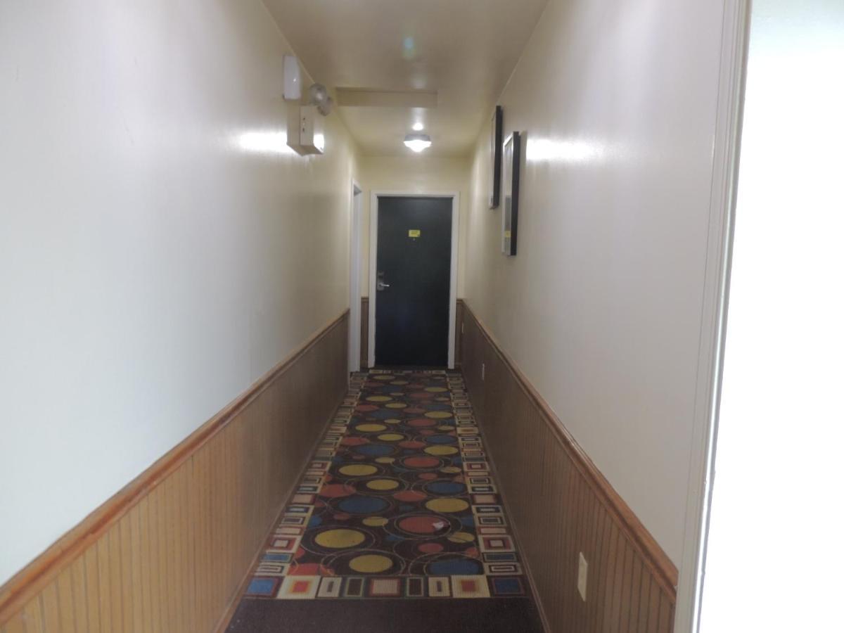 Super 8 By Wyndham Mifflinville Near Bloomsburg Eksteriør bilde